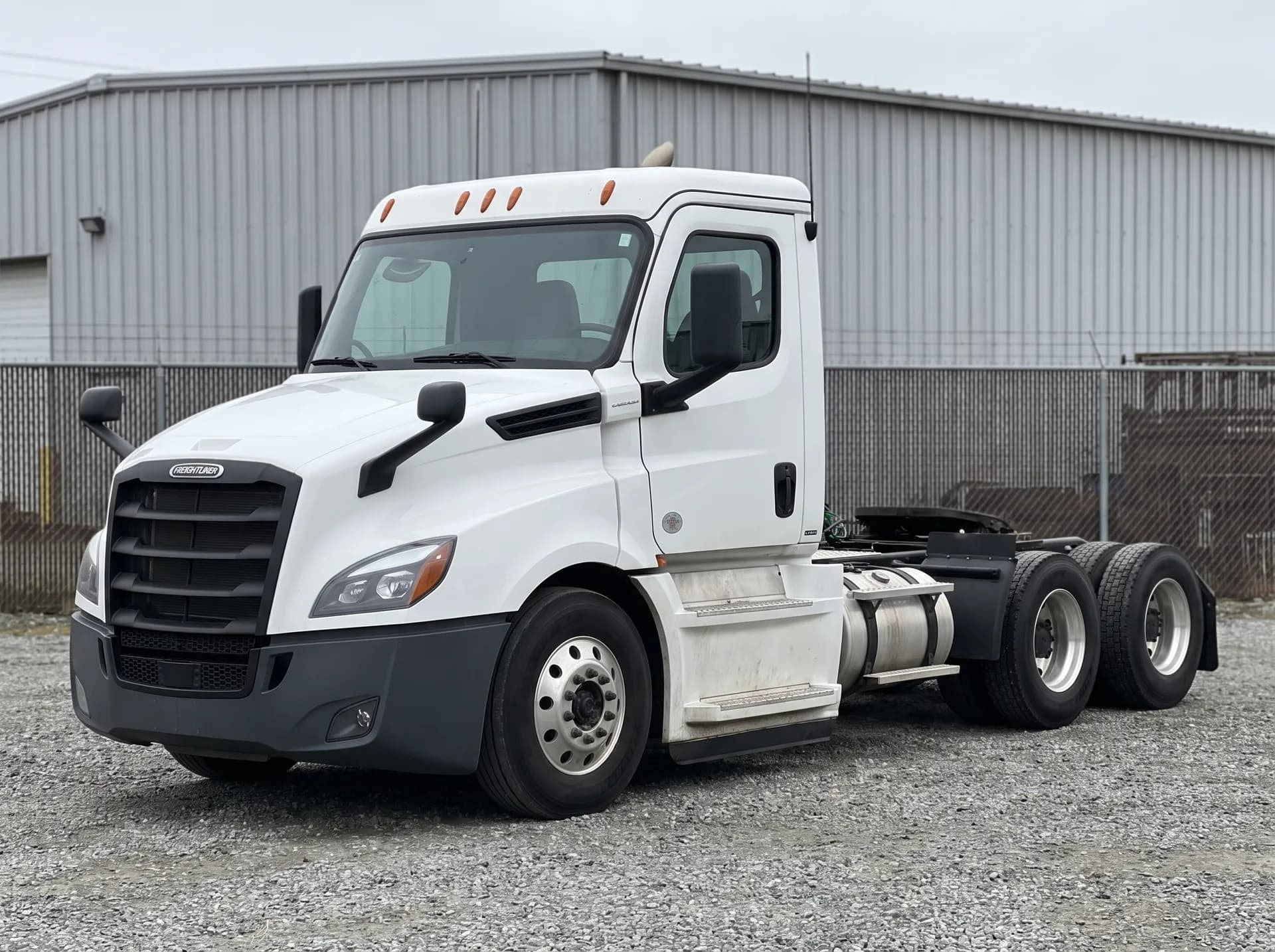 2023 Freightliner Cascadia 116 day cab, front three-quarter view
